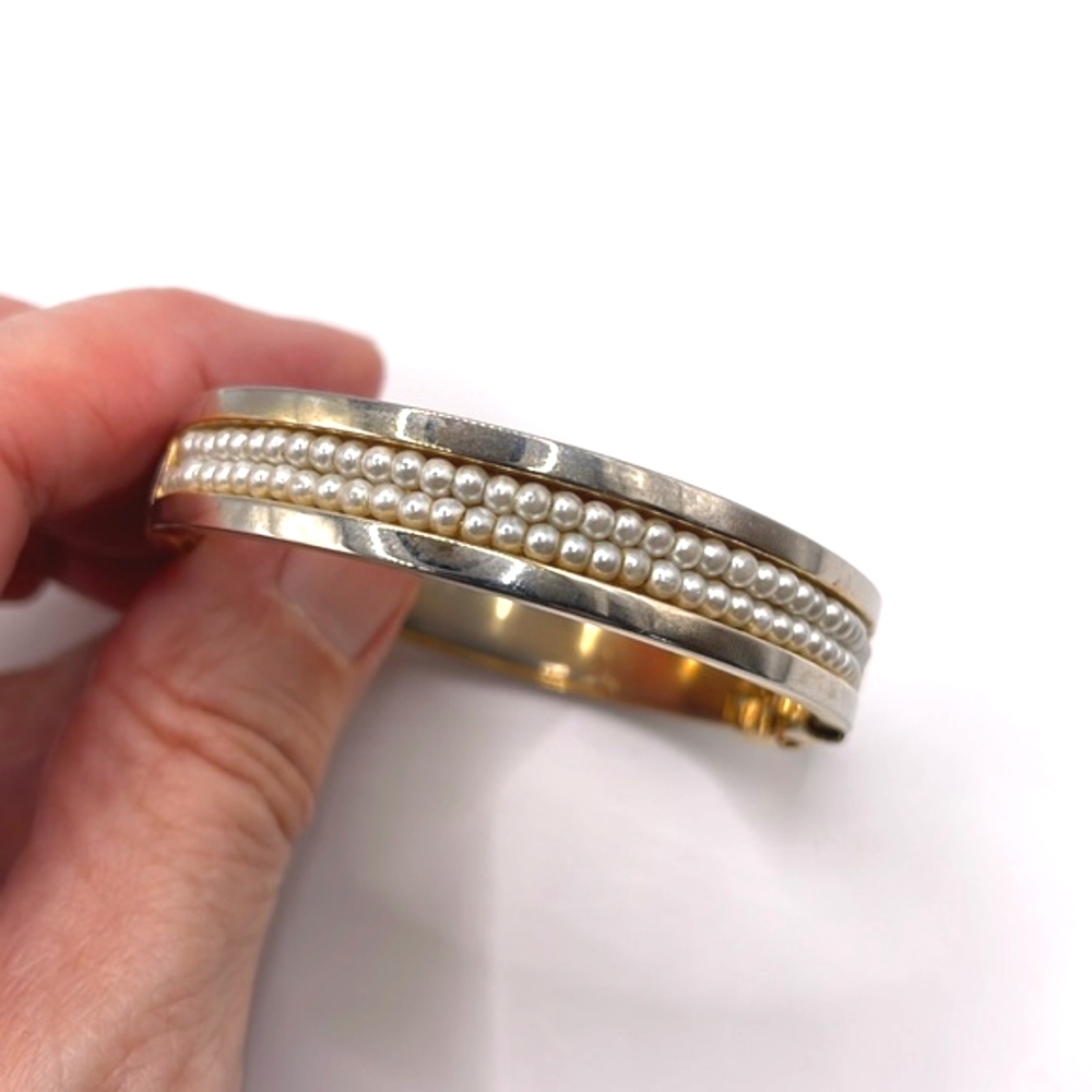 Gold Tone Faux Pearl Channel Hinged Clamper Bracelet SMALL - Picture 8 of 10